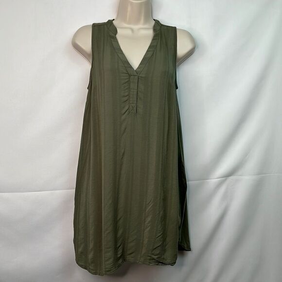 Maeve by Anthropologie Olive Green sleeveless tunic top size XS EUC - Picture 2 of 15